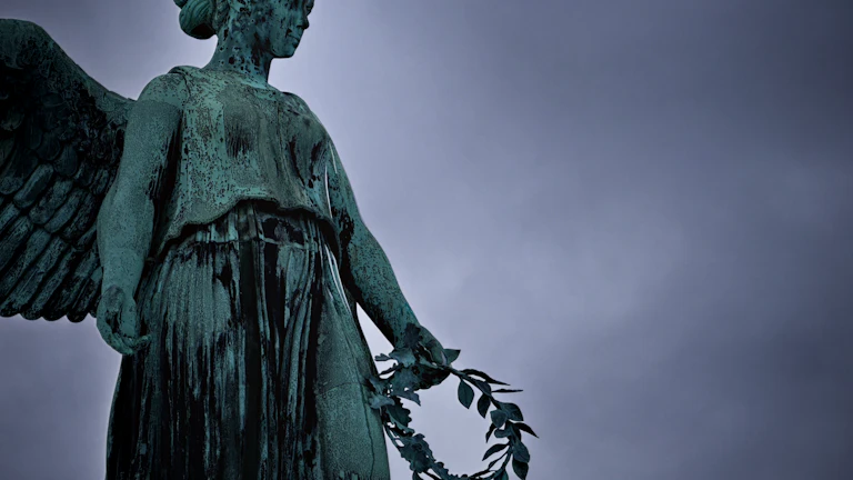 상속 한정승인, 망인 빚 성실히 갚을 의지가 있다면 (2026년) 2 법의 저울과 의사봉